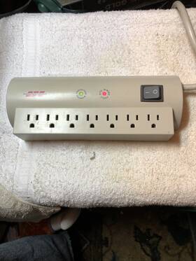 Apc23-ampc4 Apc American Power Conversion S7t 7-outlet -ac-ethernet Surge Protector Tested