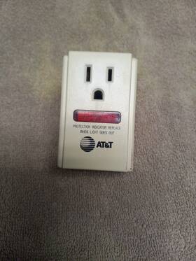 At&t S14b At&t Surge Protector With Noise Filter For Sensitive Electronics Tested