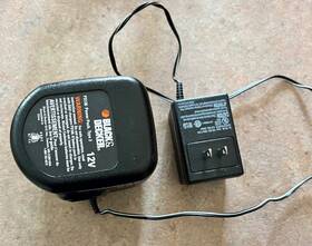 Fs120b Black Decker Power Pack And 12v Battery Ps130 With Charger