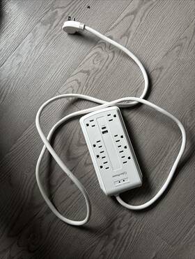 P6wsuc Cyberpower Surge Protector 1500j 125v 60hz 8 Outlets
