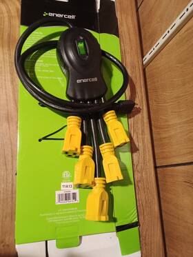 11a13 Enercell Power Squid 5 Outlet Strip With 3-foot Cable Lot Of 2