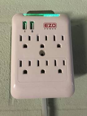 S9p698n120 Ezo Power 6 Ac Outlet Wall Mount Plate Surge Protector With 2 Usb Charger 2.4 A