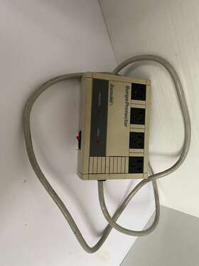 8215 Inmac Surge Protector 5ft Cord