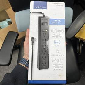 Ns-hw606 Insignia Insignia- 6-outlet 1 080 Joules Surge Protector - Black