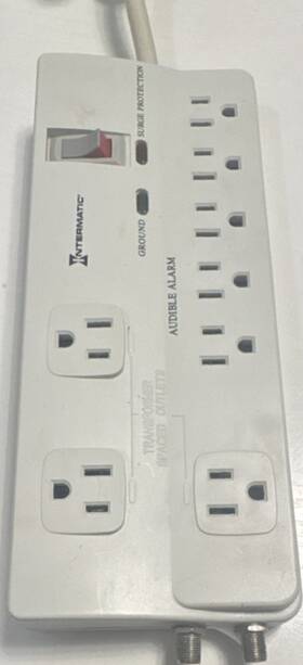 E8356eal Intermatic 8 Outlet Surge Protector Power Strip Audible Alarm Indicator Light