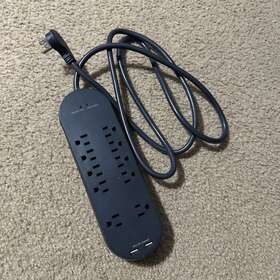100013908 Onn. Surge Protector With 10 Ac Outlets And 2 Usb Ports 6ft Power Cord