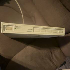 Panamax Max-5000 Max 5000 Surge Protector 6 Outlet 120v 15a White With Switch Light