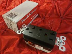 Pt5362-bksp Pass & Seymour Legrand Plugtail Extra Heavy Duty Surge Protective Duplex Receptacle Black