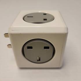 4120gy Powercube Original 5-socket Outlet - International Plug Socket Non Usa