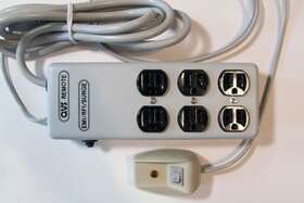 Pt-09 Qvs Used Metal Surge Supressor With Remote Switch And 6 Outlets Pt-09 Qvs Used Metal Surge Supressor With Remote Switch And 6 Outlets