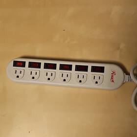 Rps-20 Rosewill 603 6ft 6 Outlet Power Strip White On/off Switch 125v 15a