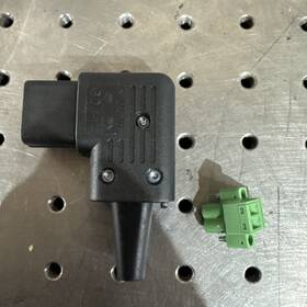 4785.0000 Schurter Mains Schurt.c13.angled Angled Iec C13 Female Cable Mount Rewireable Kettle Plug.