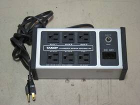 26-1429d Tandy Automatic Power Controller 5 Aux And 1 Cpu Outlet On/off Switch Radio Shack