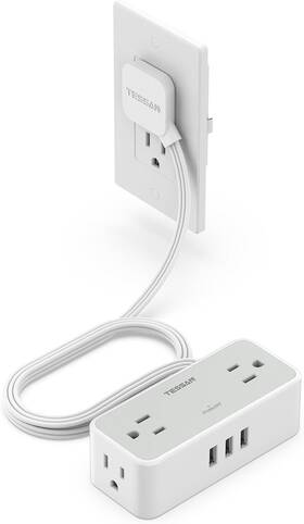 Tessan 726084300262 Ultra Thin 5ft Flat Extension Cord Surge Protector Plug Power Strip