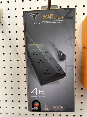 1080j Titan 030878600453 6-outlet Surge Protector With Led 4ft Braided Cord - New