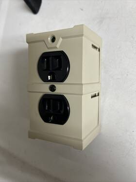 Ib2-o Tripp Lite Isoblok 120vac 15amp Transient Voltage Surge Suppressor
