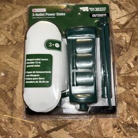 0130337 Utilitech 3-outlet Power Stake W Covers - Outdoor Lighting / Inflatables