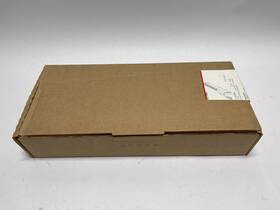 Ul206bc Wiremold Plug-in Outlet Center 6 Outlets 15a New Factory Sealed