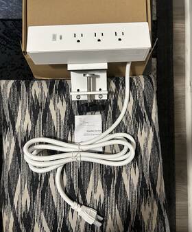 Oeczoo6jc Xiaobai 3 Standard Outlets Usb Charging Fast Pd20w Usb-c Usb-a Ports