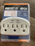 Tripp Lite Surge Protector Direct Plug In Outlet 660 Joules (SK3-0) (SK30)/C. Fixed Price $24.74.