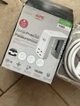*nib* Apc Multi-use Surgearrest 6-OUTLET And Usb Protector PE6U4W New. Fixed Price $38.00.