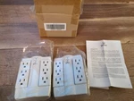 Globe Electric 6 Outlet Swivel Surge Protector Wall - New 2. Fixed Price $9.99.