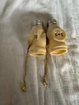 Satco Medium Base Ivory Pull Chain Current Tap 90/2451. Fixed Price $5.60.